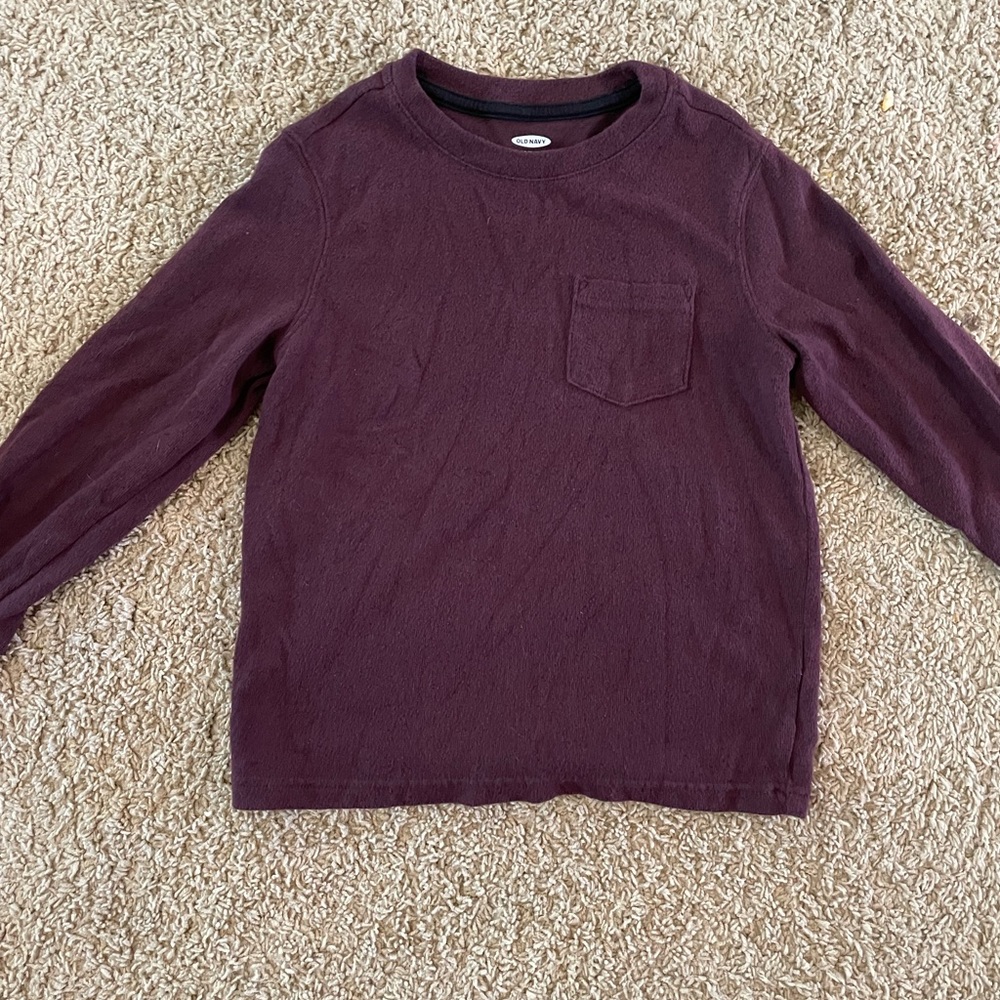 Boys size 7 Old Navy Long Sleeve pocket shirt